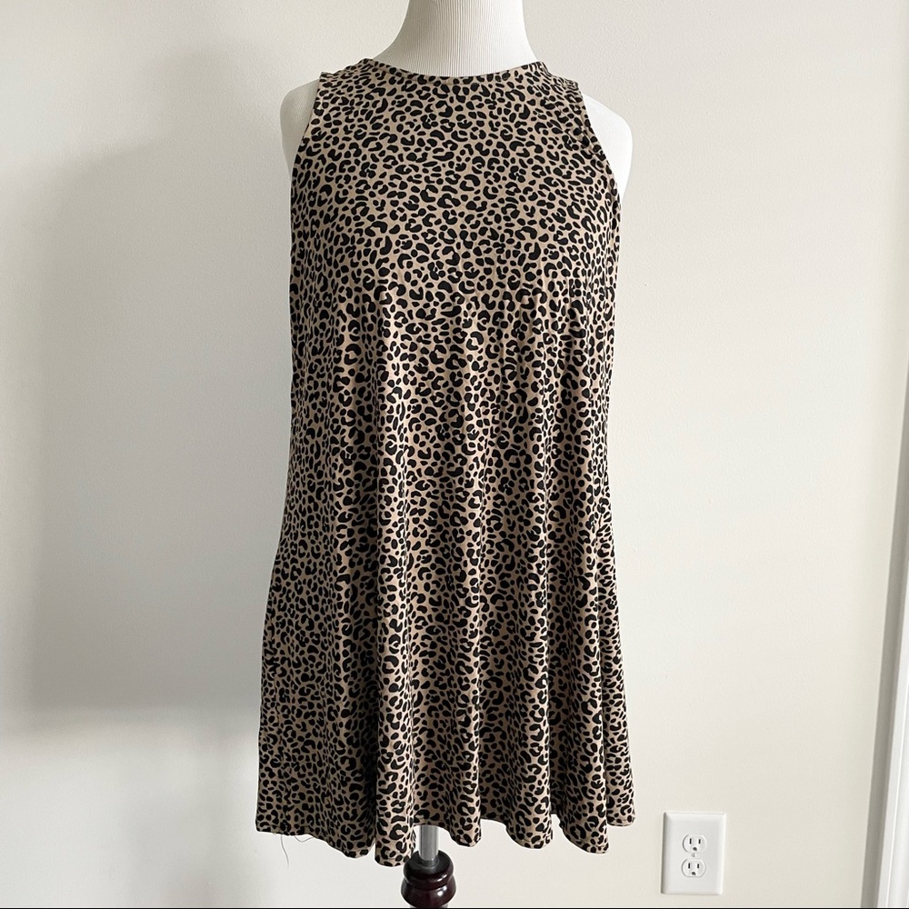 Old Navy Cheetah Sleeveless Swing Dress